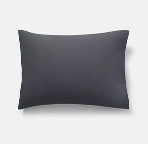 Brooklinen Luxe Pillowcases Graphite